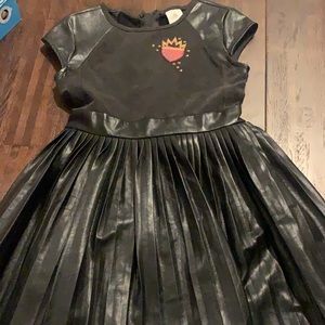 Disney descendants black dress size 7/8